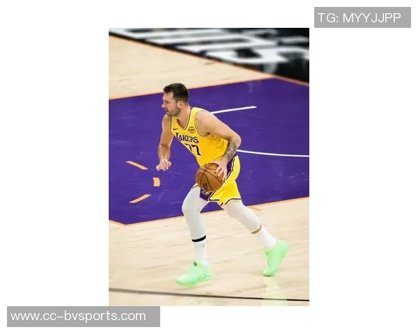 湖人缺乏内线威胁与外线射手东契奇难以发挥优势