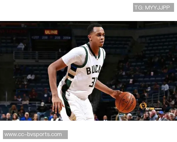 雄鹿签约2022年10号秀约翰尼戴维斯将加盟G联盟球队锻炼提升