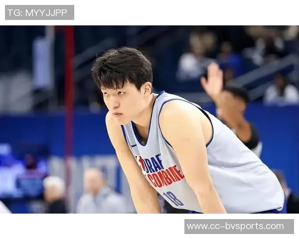 李春江谈杨瀚森承受压力的挑战强调篮板和外线防守的重要性 李春江谈杨瀚森承受压力的挑战强调篮板和外线防守的重要性