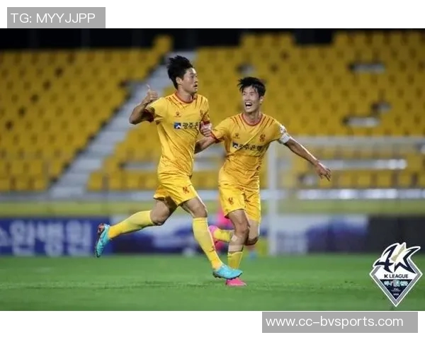 全北现代逆转光州FC夺韩足协杯冠军成为本赛季国内赛事双冠王